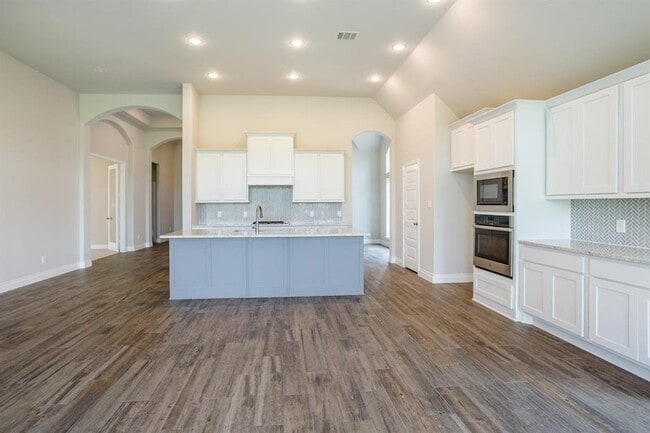 Photo - 1639 Rosedale Dr House