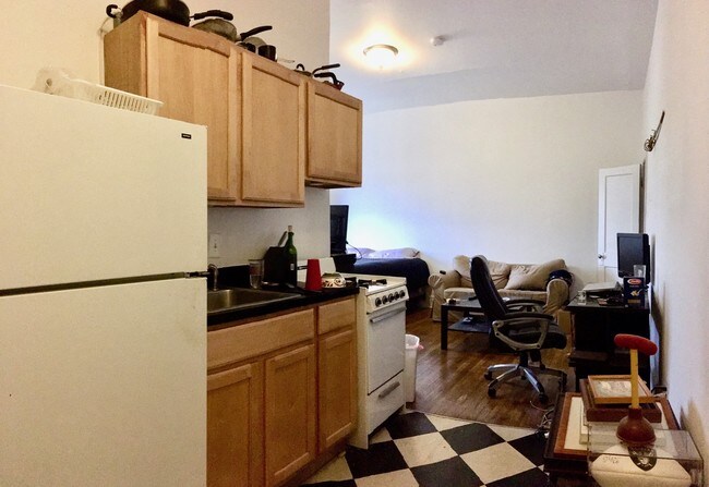 Foto del edificio - 412 3rd St NE