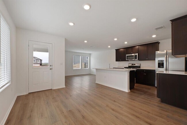 Foto del edificio - 12213 Rising Moon Ln