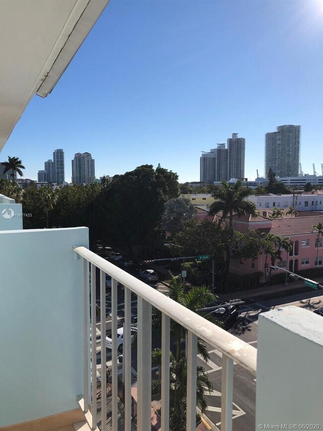 Foto del edificio - 801 Meridian Ave