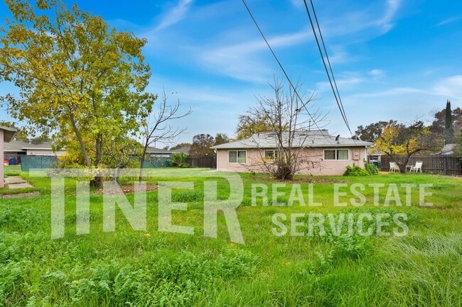 Building Photo - 5516 Palmdale Way