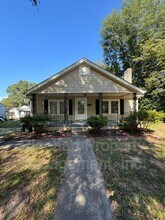 Building Photo - 449 Jackson St