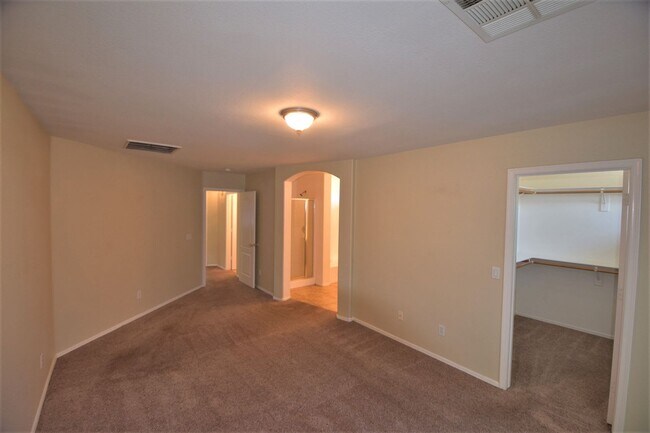 Building Photo - 5552 W Minton Ave
