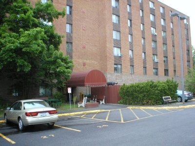 Foto del edificio - 57 Ballston Ave