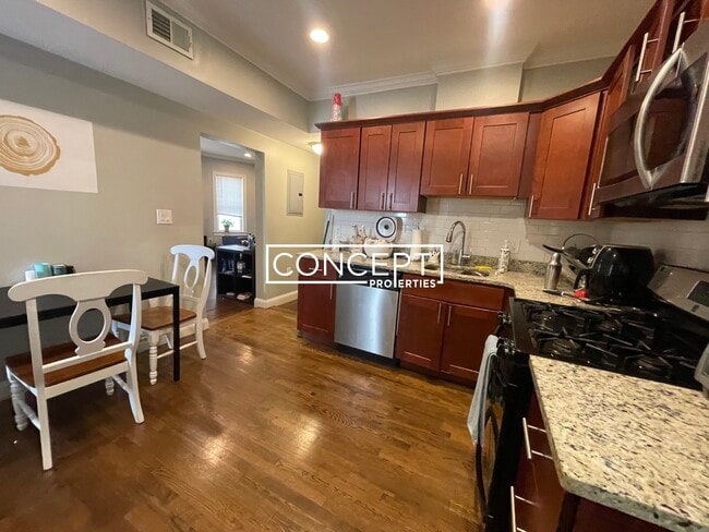 Foto del edificio - 47 Beech Glen St