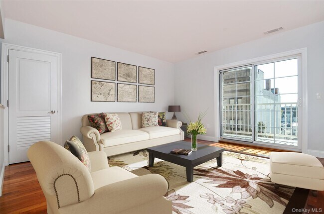 Foto del edificio - 543 Main St