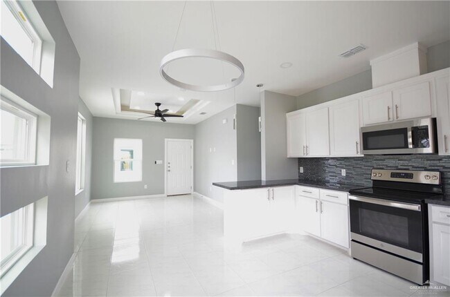 Foto del edificio - 7 Angelina Dr