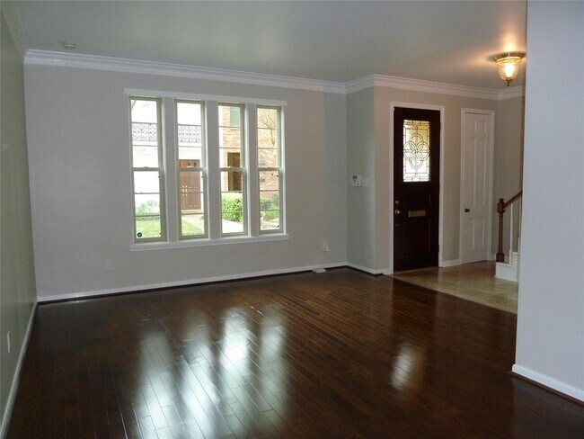 Foto del edificio - 2114 Amberly Ct