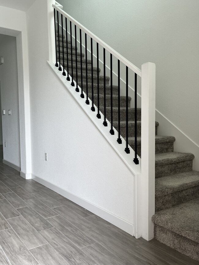 Building Photo - 1432 Algodon Rd