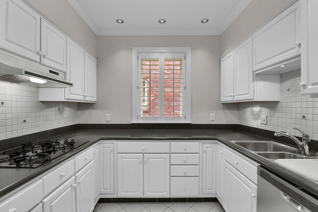 Building Photo - 7379 Pershing Ave
