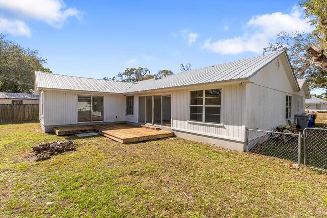 Foto del edificio - 1816 14th Ave SW