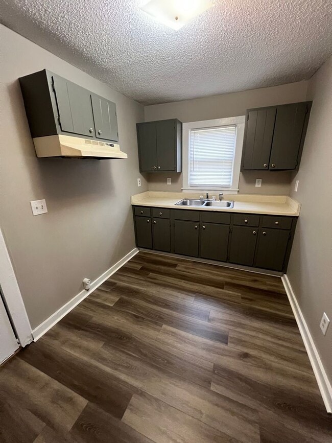 Building Photo - Two Bedroom Home in Chattanooga TN