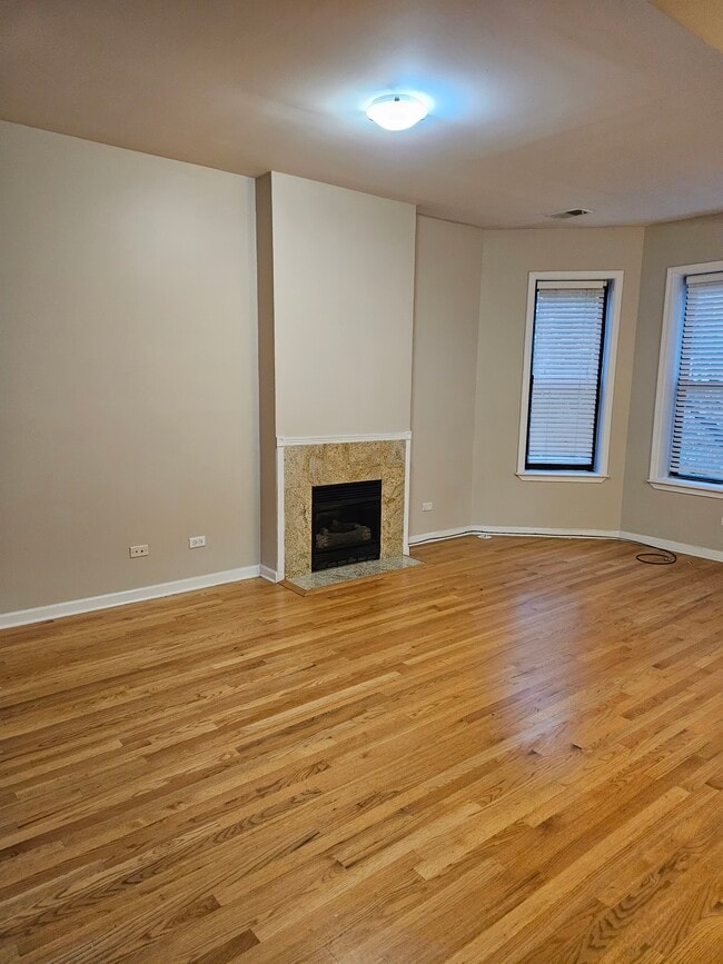 Building Photo - 6603 S Kimbark Ave