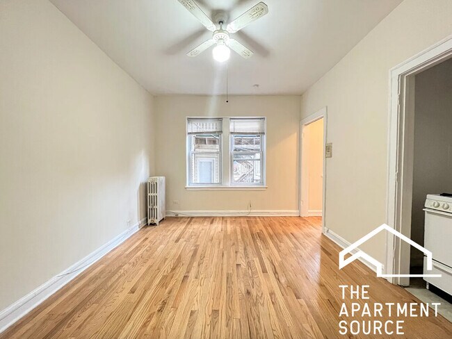 Foto del edificio - 2825 N Burling St