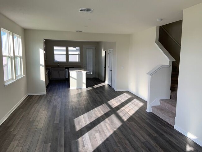 Foto del edificio - BRAND NEW 3/2.5 TOWNHOME In Lake Nona!!!