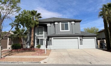 Building Photo - 452 Emerald Pass Ave