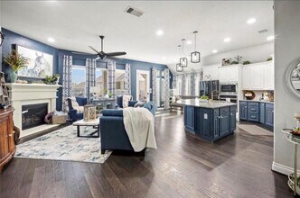 Building Photo - 23626 Sage Villa Dr