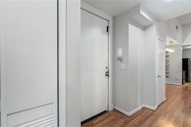 Foto del edificio - 1031 State St NW