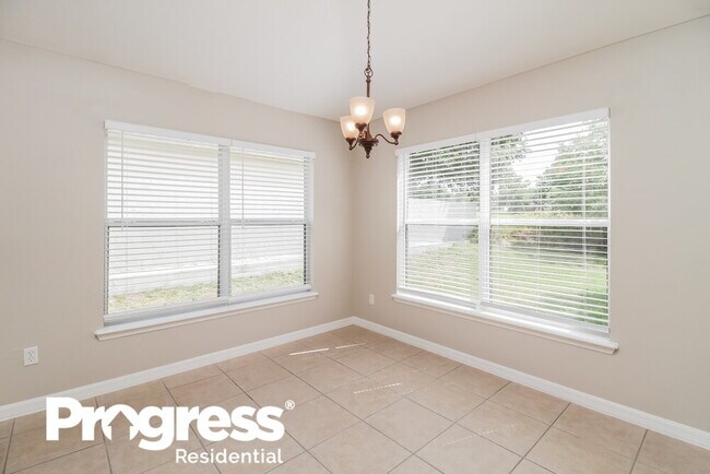 Foto del edificio - 25130 Ironwedge Dr