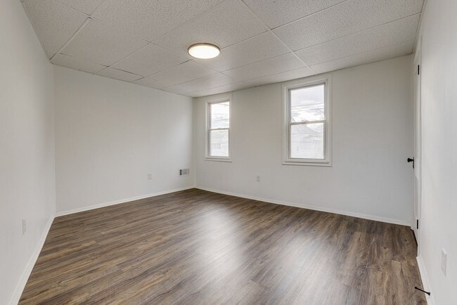 Building Photo - 1931 Arlington Ave