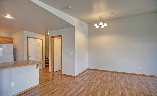 Foto del edificio - 10008 272nd Pl NW