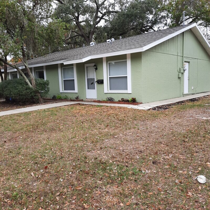 Photo - 682 37th Street North