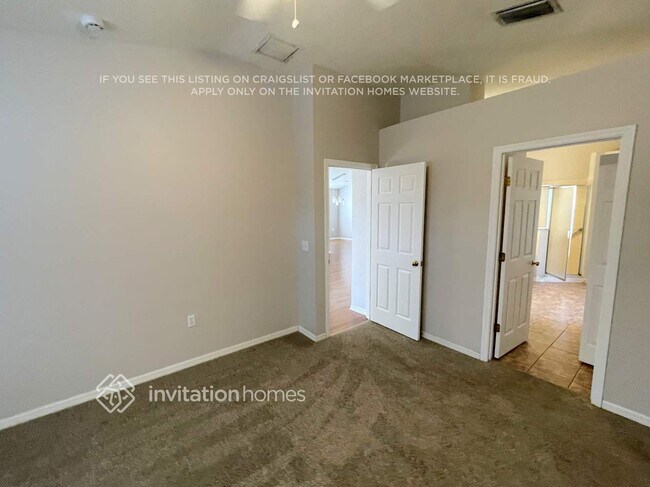 Foto del edificio - 22534 Roderick Dr