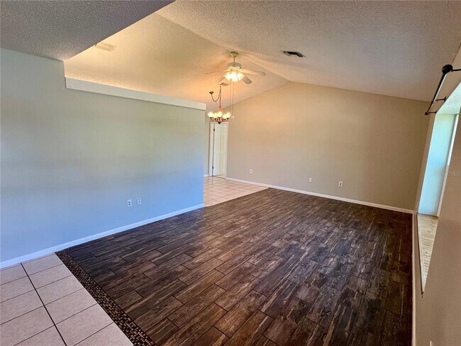Building Photo - 117 Ridgecrest Dr