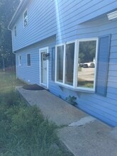 Building Photo - 5 Spruce Dr