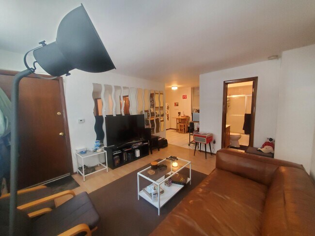 Foto del edificio - 1434 W Blackhawk St