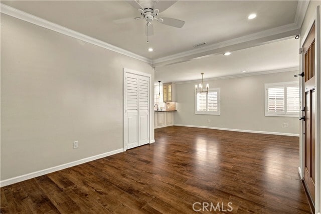 Foto del edificio - 1649 E 43rd St