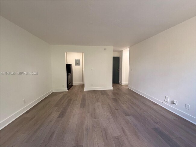 Foto del edificio - 143 SW 9th St