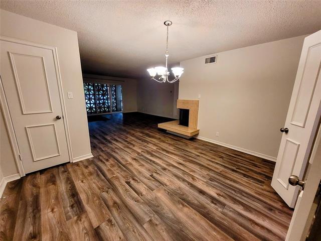 Foto del edificio - 2303 Ridgmar Plaza
