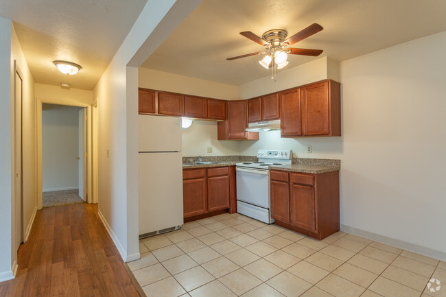 1BD 1BA 540 sq. ft. - Hidden Creek Apartments