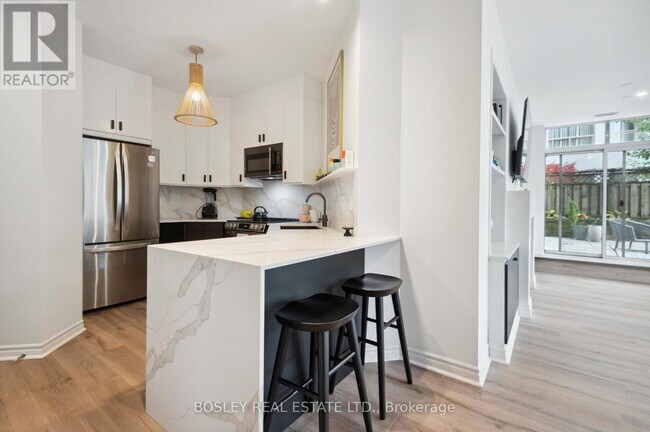Photo du bâtiment - 980-980 Yonge St