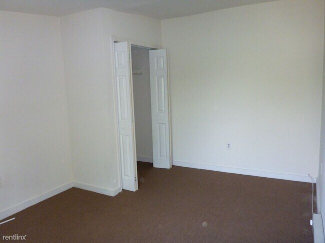 Foto del edificio - 1545 W Thompson St