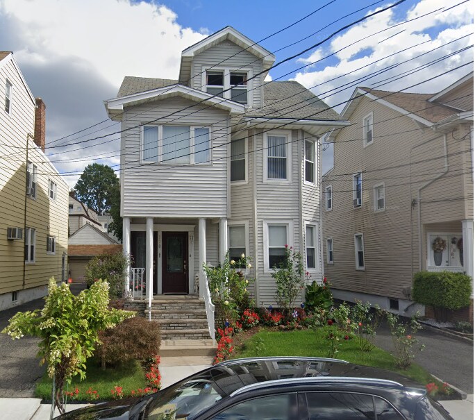 170 Highland Ave Unit 2, Kearny, NJ 07032 Room for Rent in Kearny, NJ