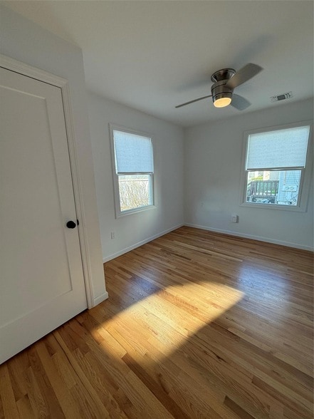 Foto del edificio - 733 E Walnut St