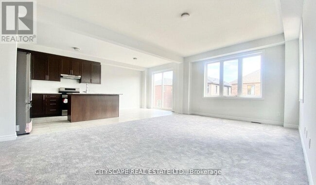 Building Photo - 1009 Lockie Dr