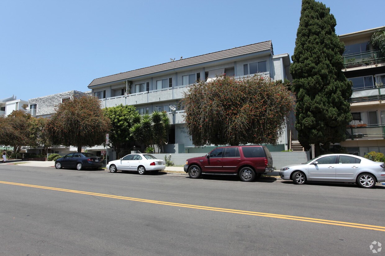 Primary Photo - Park Place