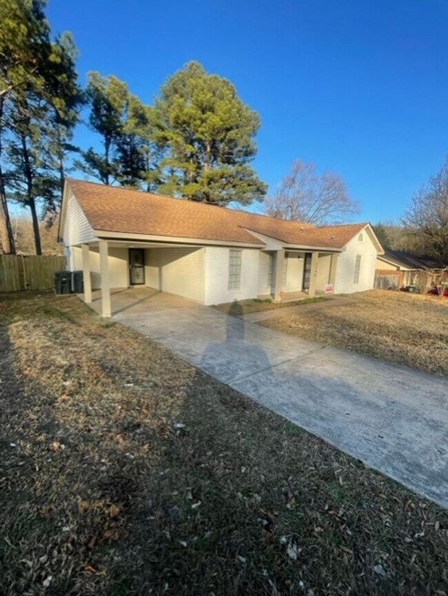 Foto del edificio - Newly Renovated Home In Raleigh