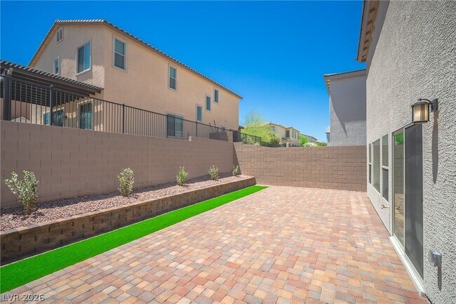 Building Photo - 7721 Weekes Ct