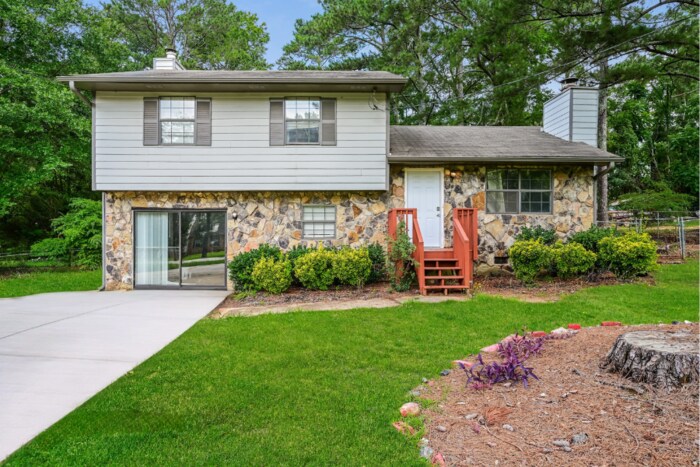 Foto principal - 4379 Rex Rd