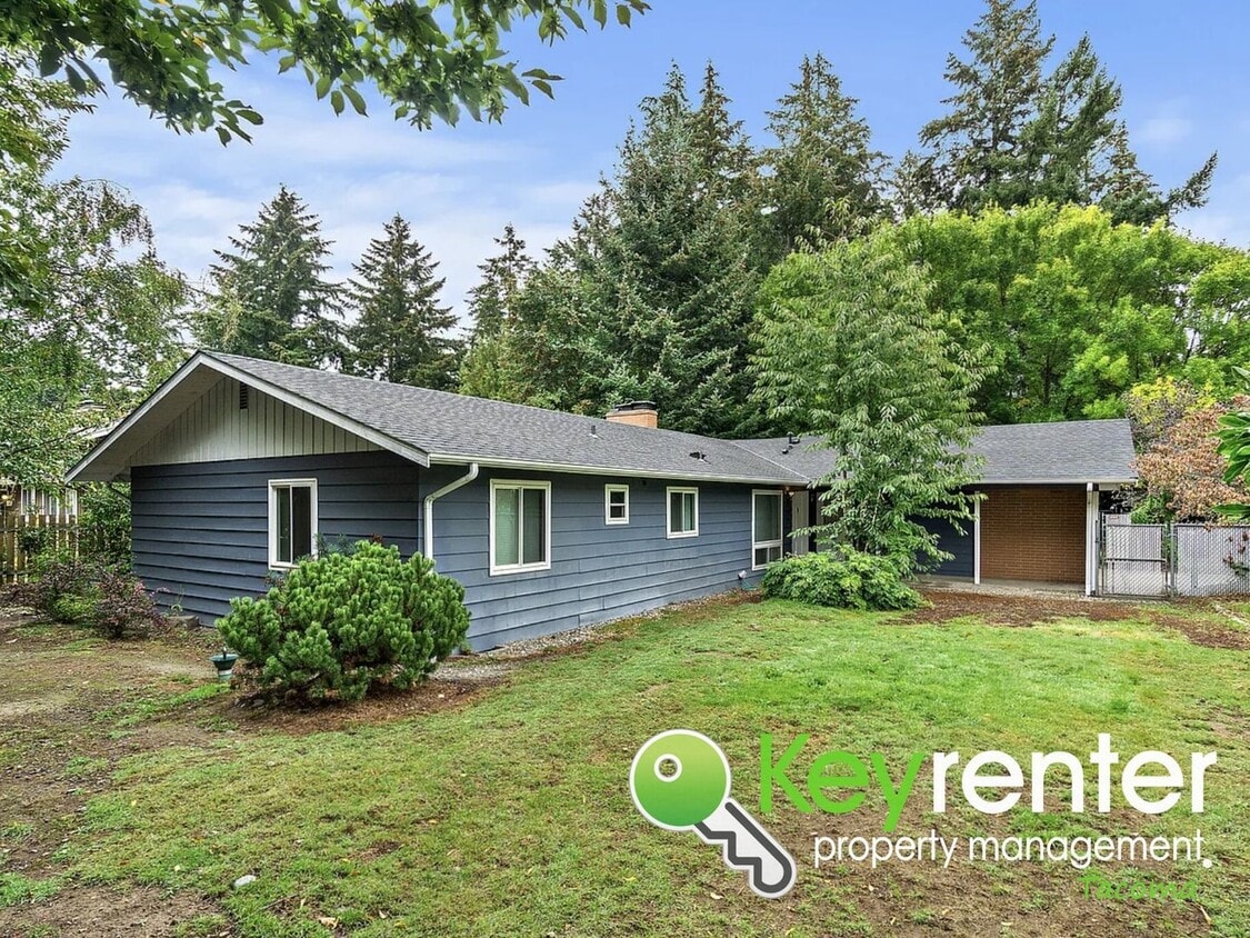 Primary Photo - Updated 4-Bedroom, 2-Bath Tacoma Home for Rent Near Tacoma Community College and 6th Ave!
