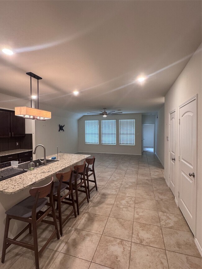 Building Photo - 737 Montclair Mist Ln