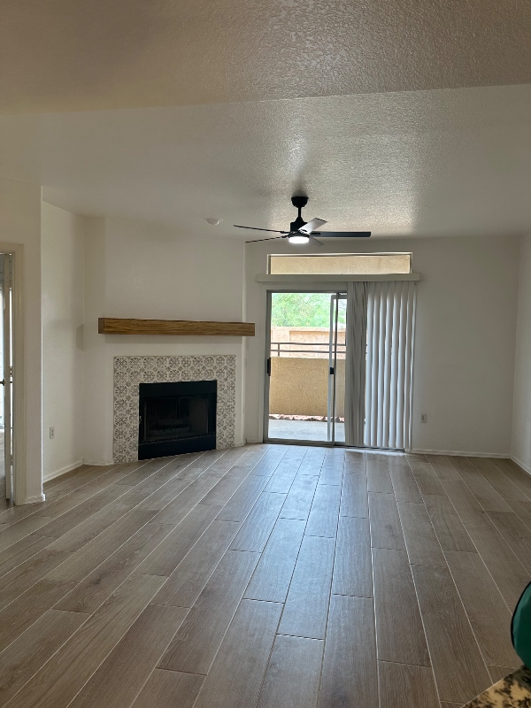 Building Photo - 10410 N Cave Creek Rd