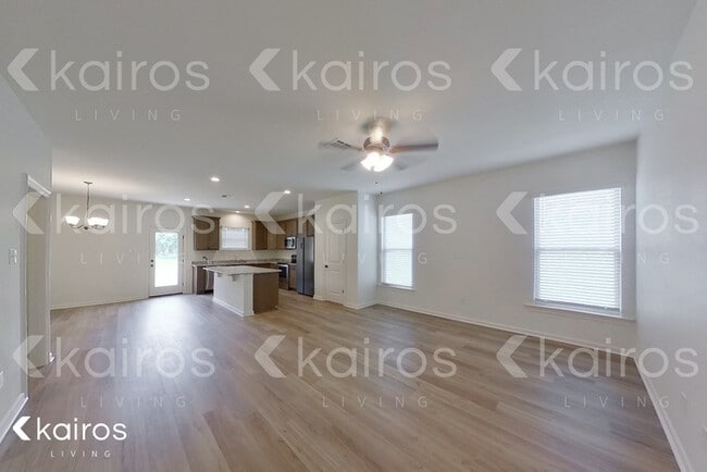 Building Photo - 104 Teddy Ln