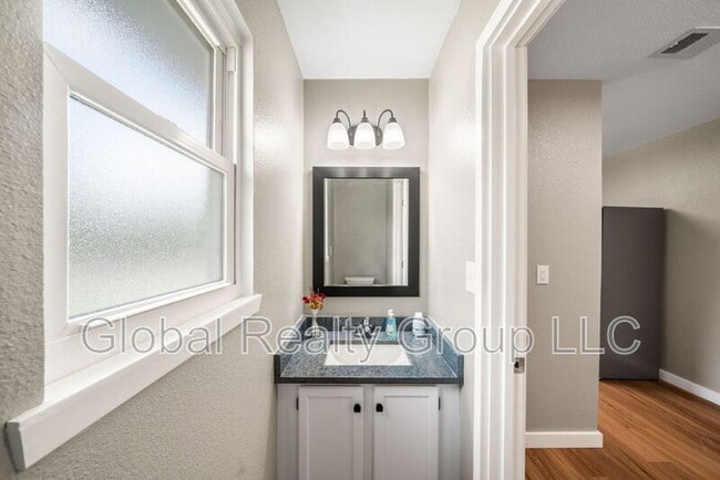 Building Photo - 385 W Faust St