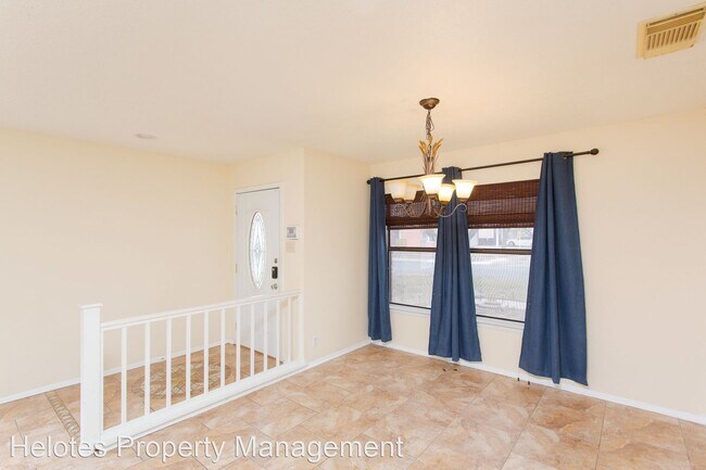 Foto del edificio - 3 br, 2.5 bath House - 1322 Leander