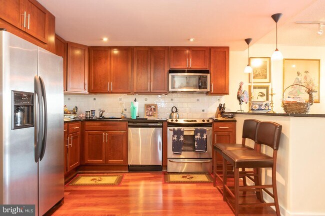 Foto del edificio - 241 S 6th St